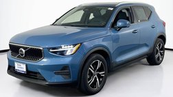 2023 Volvo XC40 B5 Core