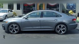2020 Volkswagen Passat R-Line