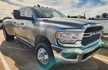 2022 Ram Ram Pickup 3500 Tradesman