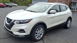 2022 Nissan Rogue Sport SV