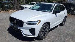 2023 Volvo XC60 B5 Plus Dark Theme