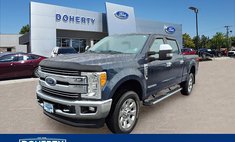 2017 Ford Super Duty F-250 Lariat