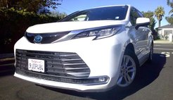 2023 Toyota Sienna Limited 7-Passenger