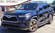 2022 Toyota Highlander Hybrid Bronze Edition