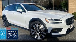 2022 Volvo V60 Cross Country T5