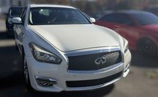 2016 Infiniti Q70 3.7