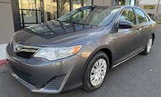2014 Toyota Camry Hybrid LE