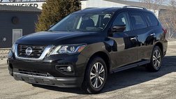 2020 Nissan Pathfinder SV