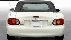 1999 Mazda MX-5 Miata Base