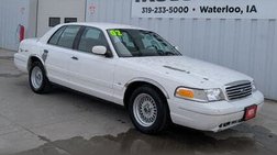 2002 Ford Crown Victoria LX