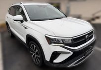 2022 Volkswagen Taos SE 4Motion