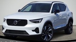 2026 Volvo XC40 B5 Ultra
