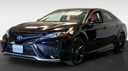 2022 Toyota Camry Hybrid XSE