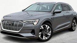 2022 Audi e-tron quattro Premium
