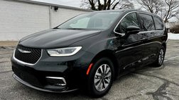 2025 Chrysler Pacifica Hybrid Select