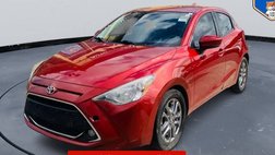 2020 Toyota Yaris Hatchback LE