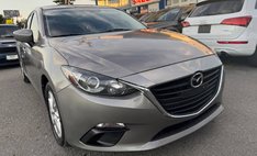 2016 Mazda MAZDA3 i Sport