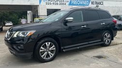 2017 Nissan Pathfinder SL