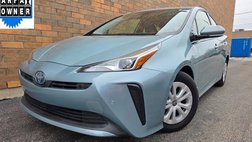 2020 Toyota Prius LE