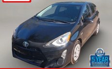 2016 Toyota Prius c Two
