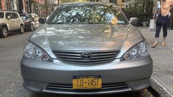 2005 Toyota Camry LE