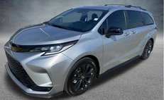 2025 Toyota Sienna XSE 7-Passenger