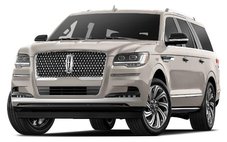 2022 Lincoln Navigator L Reserve