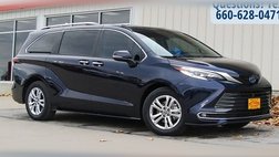 2023 Toyota Sienna Platinum 7-Passenger