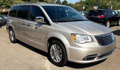 2013 Chrysler Town and Country Touring-L