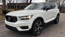 2020 Volvo XC40 T4 R-Design