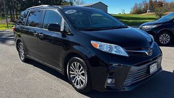 2020 Toyota Sienna XLE
