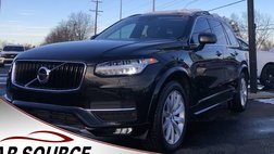 2016 Volvo XC90 T6 Momentum