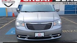 2015 Chrysler Town and Country Limited Platinum