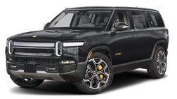 2025 Rivian R1S Adventure