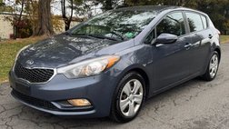 2016 Kia Forte5 LX