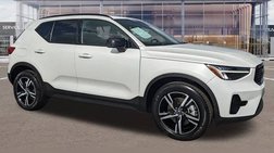 2024 Volvo XC40 Core