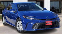 2025 Toyota Camry Hybrid LE