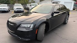 2018 Chrysler 300 Touring