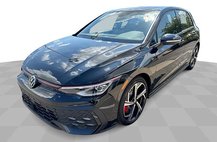 2025 Volkswagen Golf GTI SE