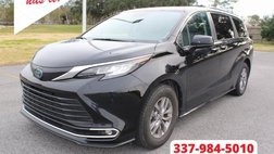 2023 Toyota Sienna XLE
