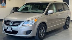 2009 Volkswagen Routan SE