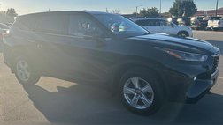 2021 Toyota Highlander LE