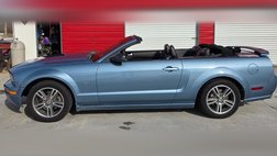 2006 Ford Mustang GT Deluxe