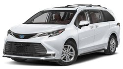 2025 Toyota Sienna Platinum 7-Passenger