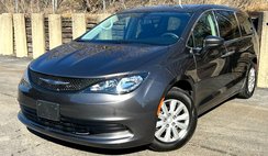 2020 Chrysler Voyager L