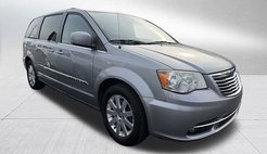 2013 Chrysler Town and Country Touring