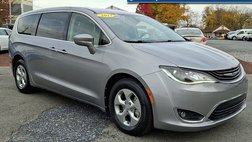 2017 Chrysler Pacifica Hybrid Touring Plus
