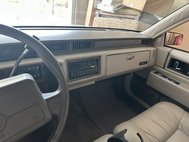 1993 Cadillac DeVille Base
