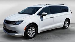 2020 Chrysler Voyager LX