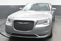 2017 Chrysler 300 C